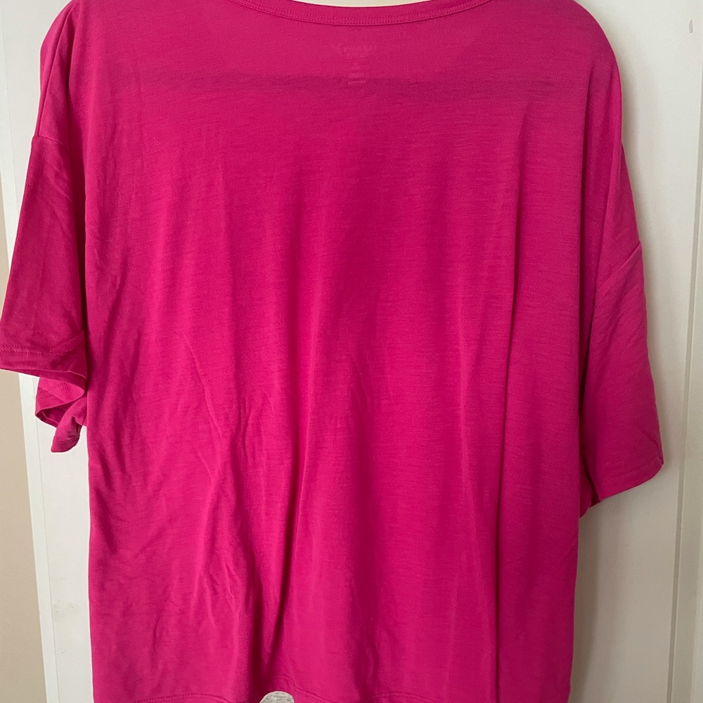 Active tee - Picture 2 of 3